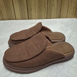 Lusso Cloud Esto Corduroy Slip-On Chestnut Slippers Size Women 9 Men 7